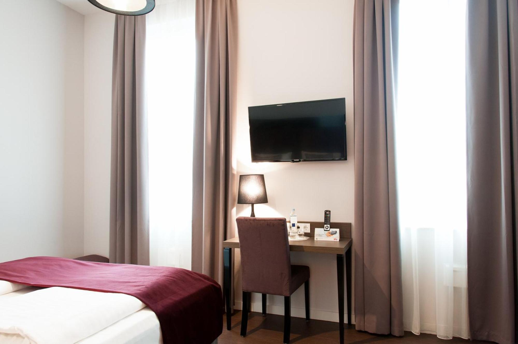 Arena An Der Friedberger Warte Hotel Frankfurt am Main Exterior photo